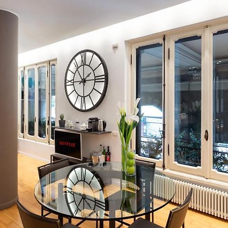 Suite Augustus - Free Parking ジェノヴァ エクステリア 写真
