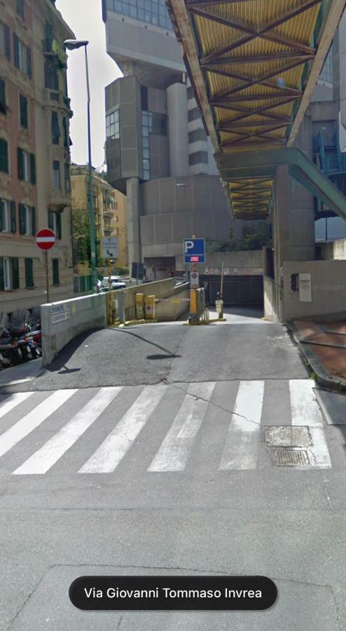 Suite Augustus - Free Parking ジェノヴァ エクステリア 写真